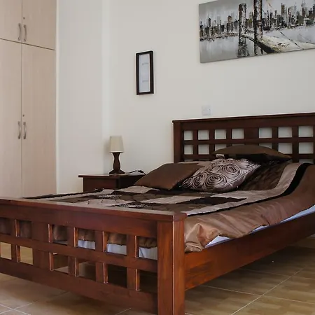 בית נופש Townhouse Queens Gardens