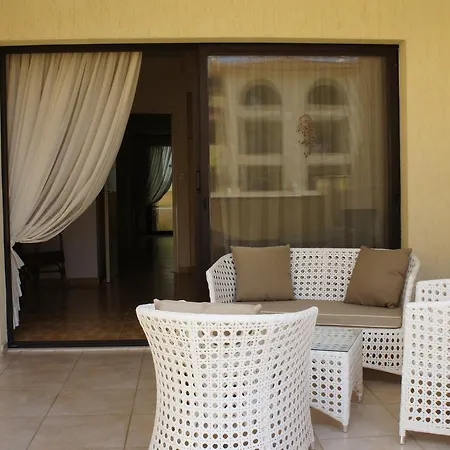 Holiday home Townhouse Queens Gardens *